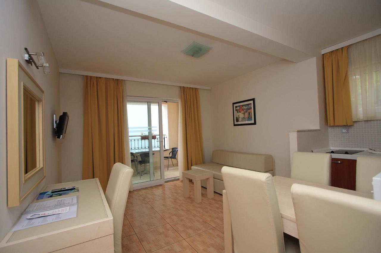 Aparthotel Natalia Podgora Exteriér fotografie