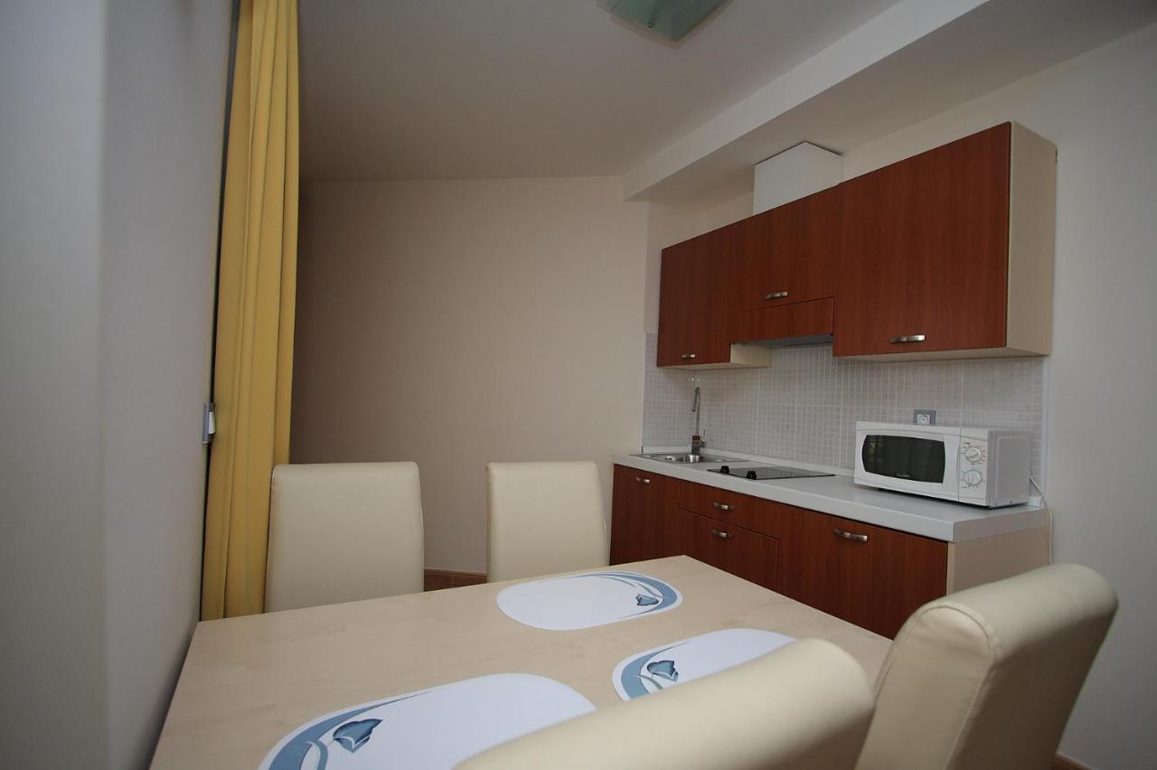 Aparthotel Natalia Podgora Exteriér fotografie